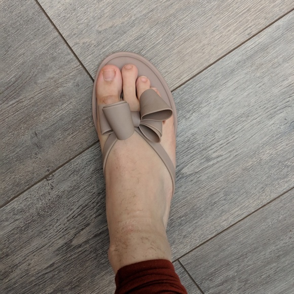 Tonight only! Stori Nude jelly bow sandal - Picture 6 of 6